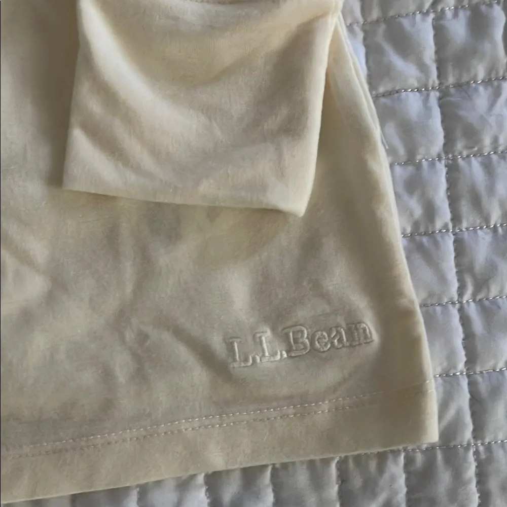 L.L. Bean Cream Fitted Long Sleeve T-Shirt-NWT- “Heat keepers long underwear” - Picture 4 of 4